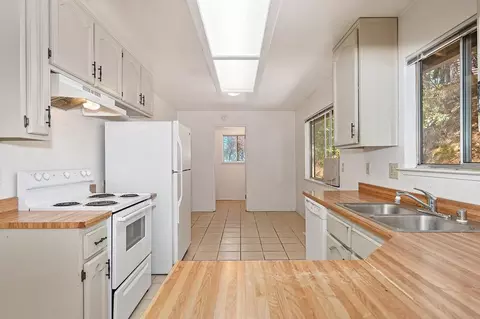 Kitchen - 3130 Ridge Ct, Placerville, CA 95667 photo 2 of 4