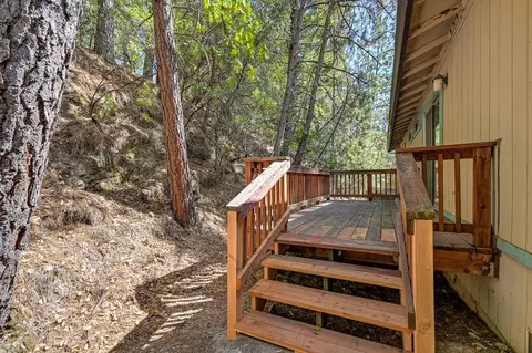 Exterior - 3130 Ridge Ct, Placerville, CA 95667 photo 3 of 5