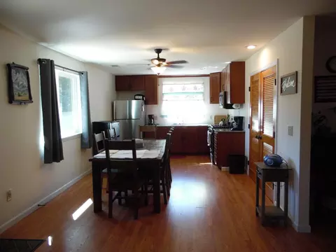 Dining - 10006 Wendell Rd, Mountain Ranch, CA 95246 photo 1 of 1