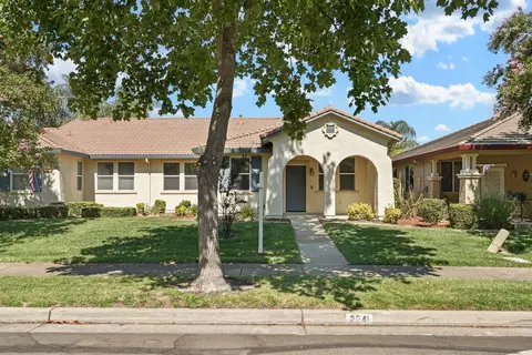 2241 Rose Arbor Dr, Sacramento, CA 95835