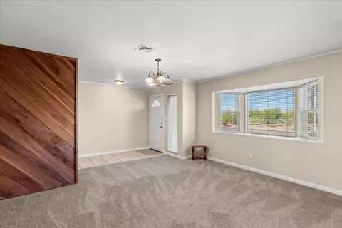 Living - 5922 Nile Rd, Manteca, CA 95337 photo 4 of 9