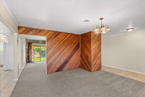 Living - 5922 Nile Rd, Manteca, CA 95337 photo 2 of 9