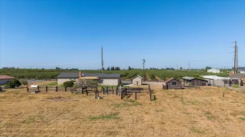 Other - 5922 Nile Rd, Manteca, CA 95337 photo 11 of 14