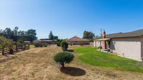 Exterior - 5922 Nile Rd, Manteca, CA 95337 photo 18 of 20