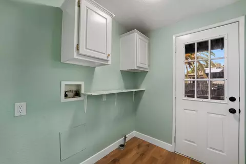 328 N 3rd Ave, Oakdale, CA 95361