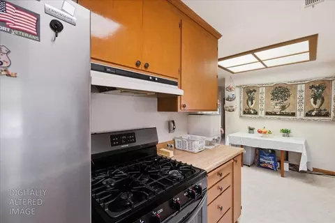 Kitchen - 264 Dana Ct, Manteca, CA 95336 photo 3 of 5