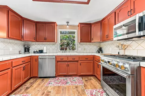 Kitchen - 21985 Shake Ridge Rd, Volcano, CA 95689 photo 1 of 5