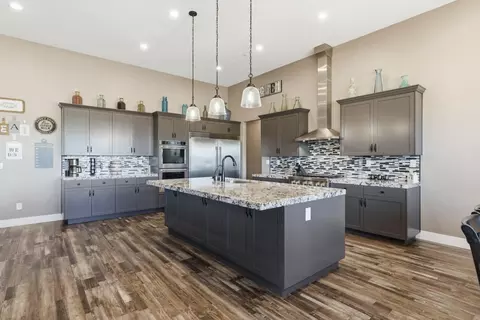 Kitchen - 19206 S Bloss Ave, Hilmar, CA 95324 photo 5 of 5