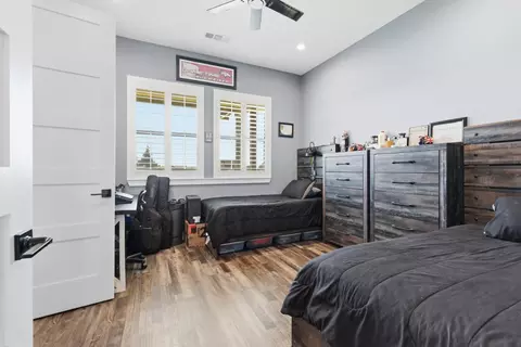 Bedroom - 19206 S Bloss Ave, Hilmar, CA 95324 photo 3 of 5