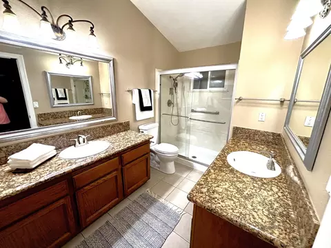 Bath - 8006 Hamric Ct, Antelope, CA 95843 photo 3 of 5