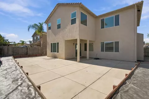 Exterior - 2217 Hearth Dr, Manteca, CA 95337 photo 6 of 8