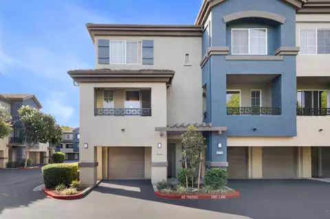 2001 Club Center Dr #8122, Sacramento, CA 95835