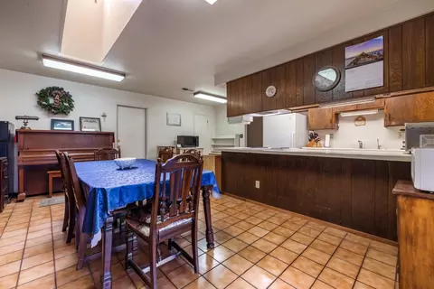 Dining - 1629 Sheldon Dr, Modesto, CA 95350 photo 2 of 2