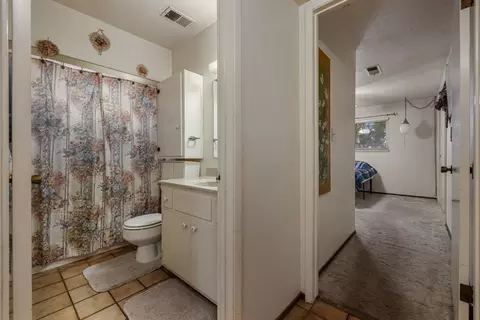 Entry Way - 1629 Sheldon Dr, Modesto, CA 95350 photo 10 of 10