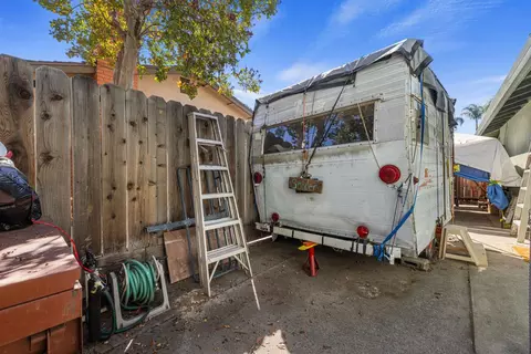 Exterior - 1629 Sheldon Dr, Modesto, CA 95350 photo 9 of 9