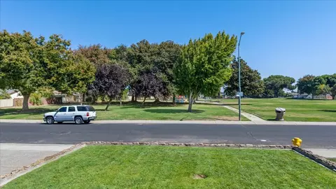 Other - 1041 Parkside Ave, Manteca, CA 95336 photo 13 of 15