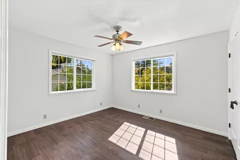Bedroom - 12963 Thistle Loop, Penn Valley, CA 95946 photo 8 of 10