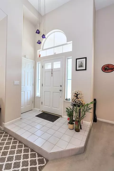 4101 Saul Ct, Elk Grove, CA 95758