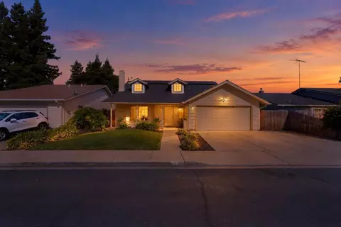 73 S Obsidian Dr, Oakdale, CA 95361