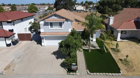 6164 Lemon Bell, Sacramento, CA 95824