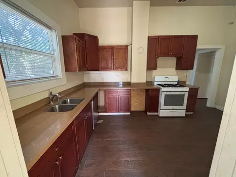 Kitchen - 2012 E Marsh St, Stockton, CA 95205 photo 3 of 5