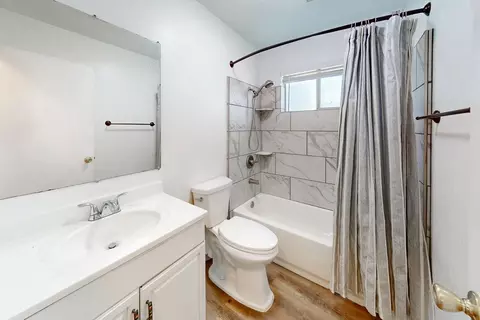 Bath - 2751 Pepper St, Sutter, CA 95982 photo 1 of 4