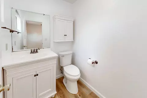 Bath - 2751 Pepper St, Sutter, CA 95982 photo 3 of 4