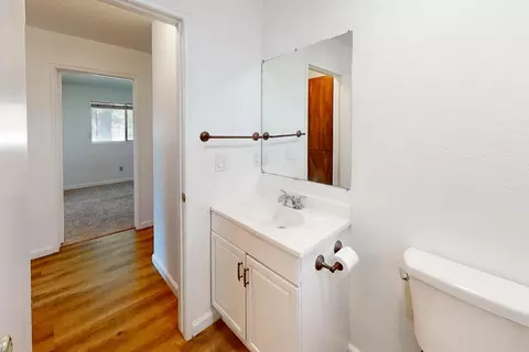 Bath - 2751 Pepper St, Sutter, CA 95982 photo 2 of 4