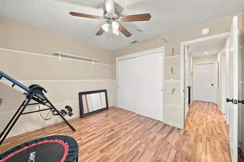 Bedroom - 588 Carrigane Way, Manteca, CA 95337 photo 6 of 7