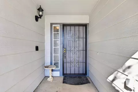 Entry Way - 15187 Avon St, Lathrop, CA 95330 photo 1 of 4