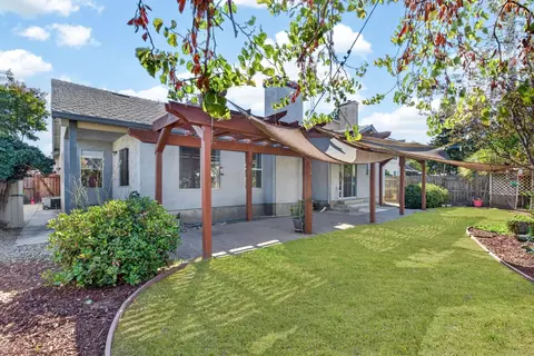 Exterior - 15187 Avon St, Lathrop, CA 95330 photo 6 of 6
