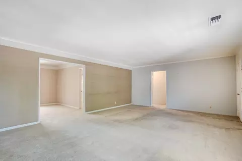 Living - 612 Hilton St, Modesto, CA 95350 photo 5 of 5