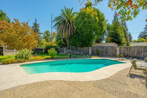 Exterior - 612 Hilton St, Modesto, CA 95350 photo 13 of 13