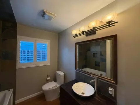 Bath - 1905 Ralston Ct, Modesto, CA 95350 photo 3 of 5