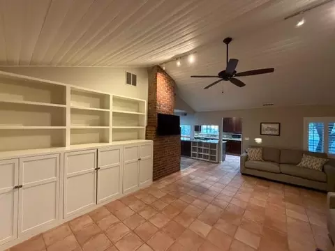 Living - 1905 Ralston Ct, Modesto, CA 95350 photo 6 of 8