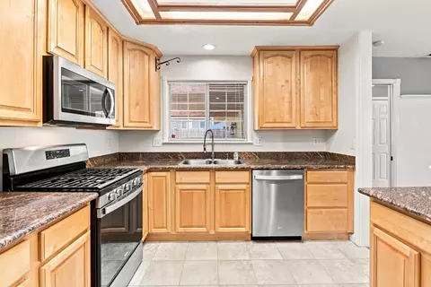 Kitchen - 6616 Pepperwood Way, Carmichael, CA 95608 photo 1 of 2