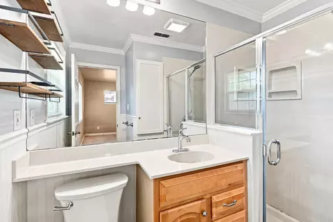 Bath - 6616 Pepperwood Way, Carmichael, CA 95608 photo 1 of 2