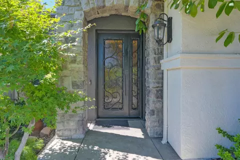 Entry Way - 4780 Echo Ridge Rd, Rocklin, CA 95677 photo 1 of 2