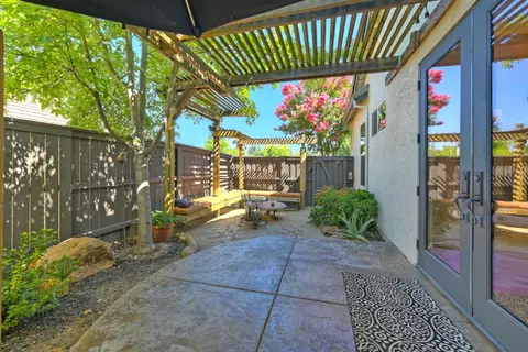 Exterior - 4780 Echo Ridge Rd, Rocklin, CA 95677 photo 10 of 22