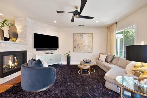 Living - 4780 Echo Ridge Rd, Rocklin, CA 95677 photo 3 of 3