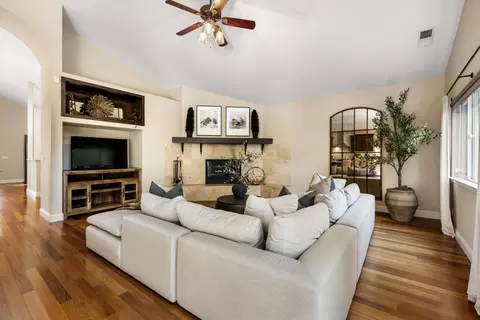 Living - 11120 Shadow Ct, Auburn, CA 95602 photo 1 of 1