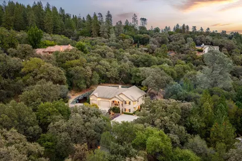 View/Area - 11120 Shadow Ct, Auburn, CA 95602 photo 3 of 3