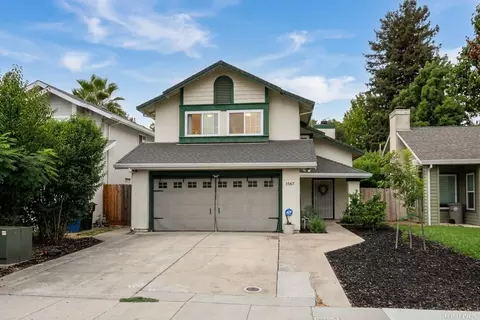 3567 Rio Rosa Way, Sacramento, CA 95834