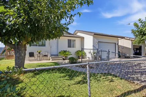 Exterior - 9207 Ayala Ct, Planada, CA 95365 photo 3 of 10