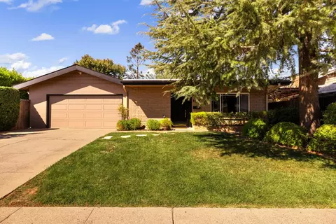 3436 S Port Dr, Sacramento, CA 95826