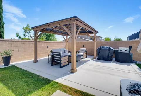 Other - 730 Arrowhead Dr, Madera, CA 93636 photo 3 of 4