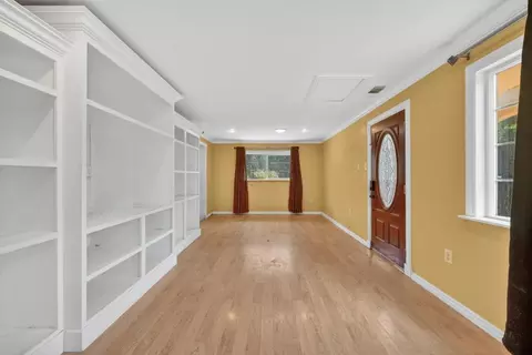 Living - 60 Dawn Ln, Placerville, CA 95667 photo 1 of 7
