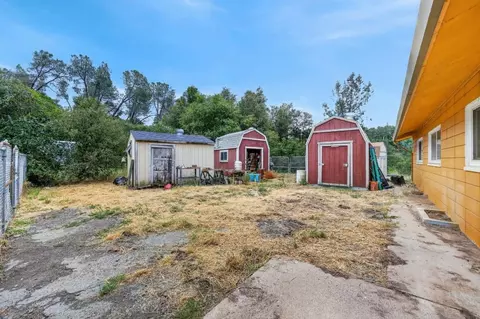 Exterior - 60 Dawn Ln, Placerville, CA 95667 photo 6 of 16