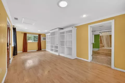 Living - 60 Dawn Ln, Placerville, CA 95667 photo 2 of 7