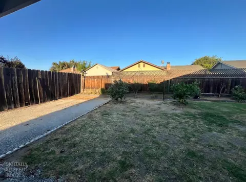 Exterior - 1748 Darwin Ave, Ceres, CA 95307 photo 5 of 7